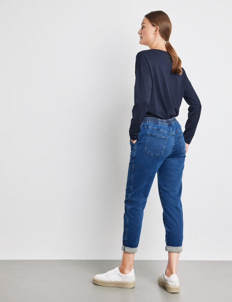 Tracksuit bottoms that store look like jeans