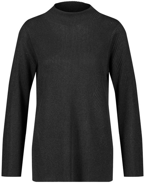 black skivvy jumper