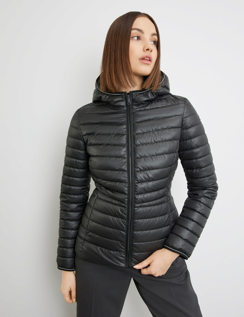 Black lightweight 2024 quilted jacket