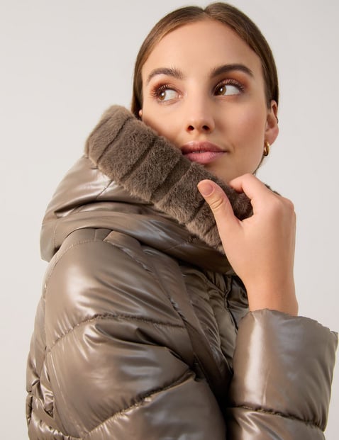 Shiny quilted jacket with faux fur