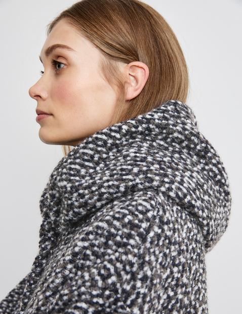 Casual coat with a bouclé effect