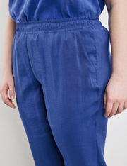 Fein schimmernde 3/4 Hose Mia