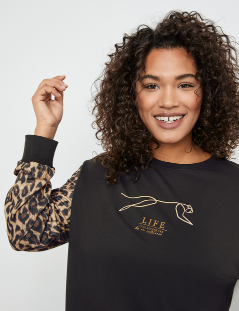 Sweatshirt mit hot sale