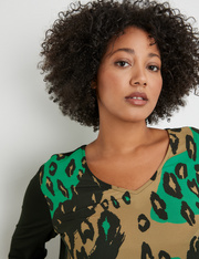 Langarmshirt mit Material-Patch