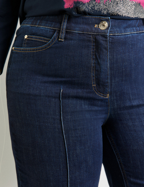 7/8-length jeans with contrasting topstitching, Betty