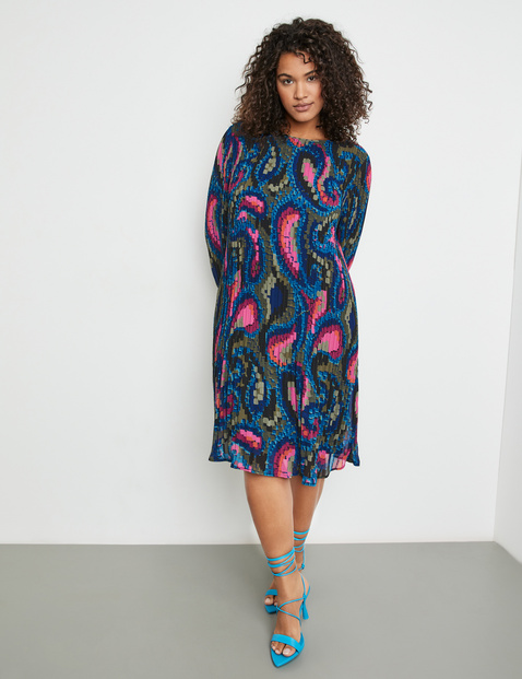Pleated dress with a paisley pattern in Blue | GERRY WEBER