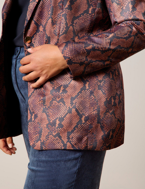 Fine blazer with a snakeskin print