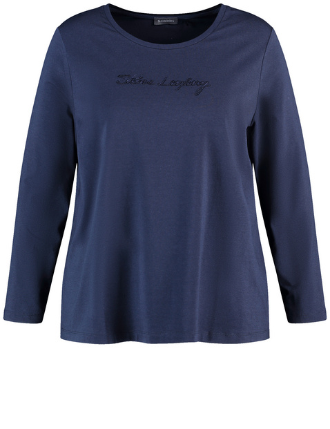 Long sleeve top with bead lettering