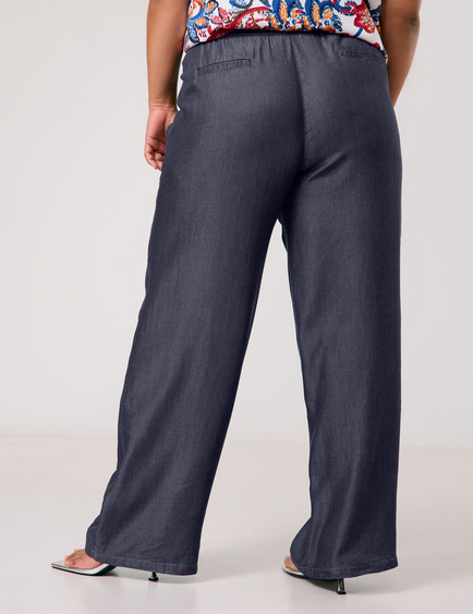 Soepele, wijde broek met denim-look Carlotta
