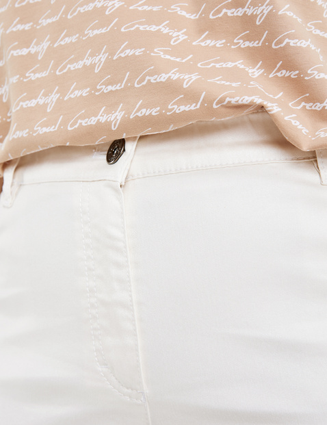 Betty Jeans im 5-Pocket-Style