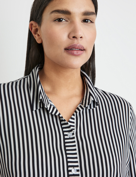 Striped blouse with 3/4-length sleeves