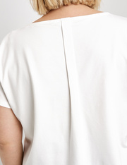 Koszulka basic z plisą na plecach