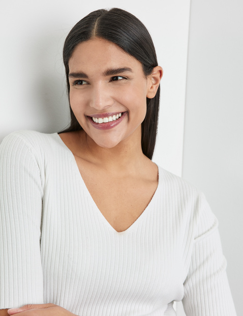 Rib knit jumper with mid-length sleeves