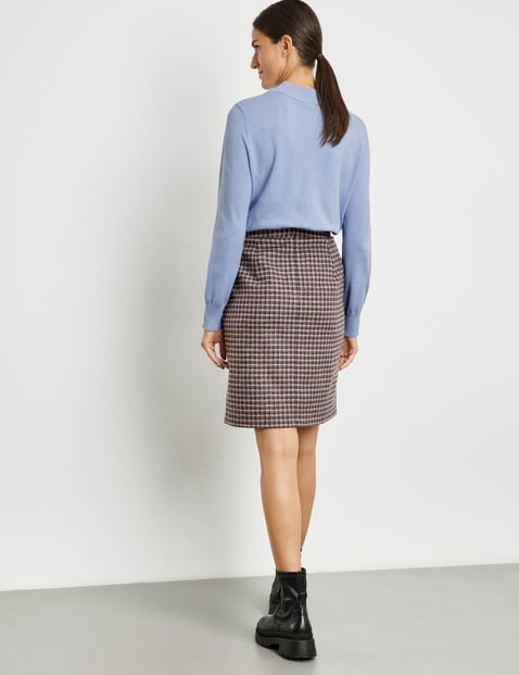 Checkered skirt shop with buttons