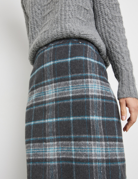 Grey plaid hotsell skirt 100