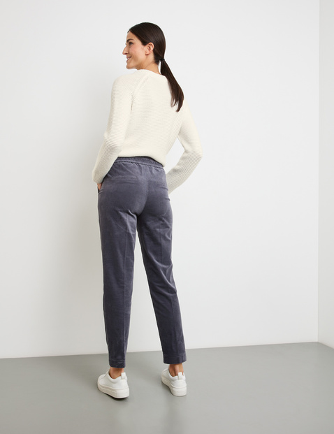 Fashionable city-style pull-on trousers in Grey