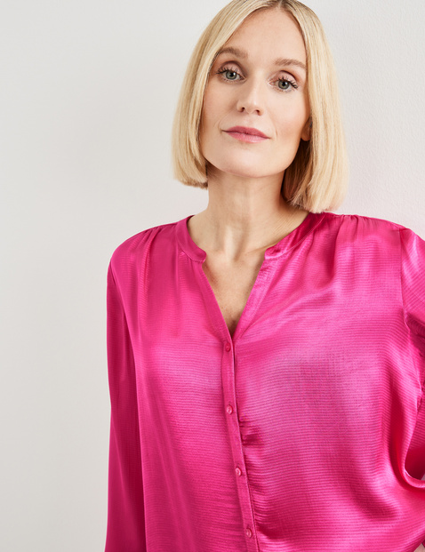 Satin blouse with a rounded hem in Pink | GERRY WEBER