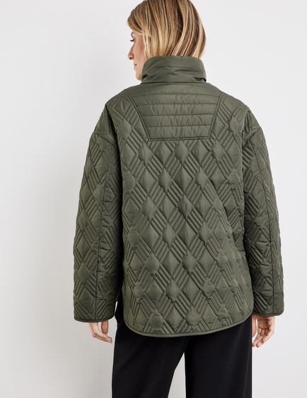 Jacket with a quilted pattern and a two-way zip in Green