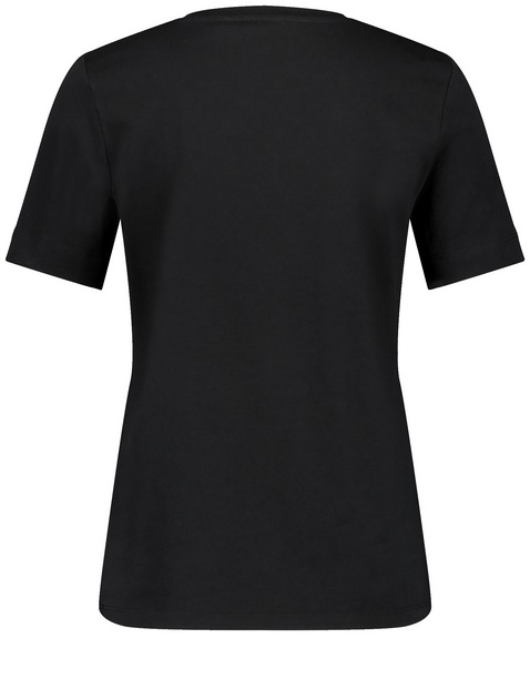 Sustainable T-shirt with printed lettering