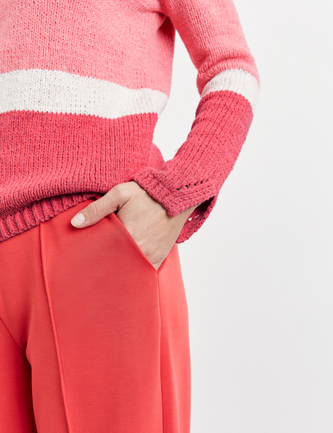 Textured knit jumper with colour blocking