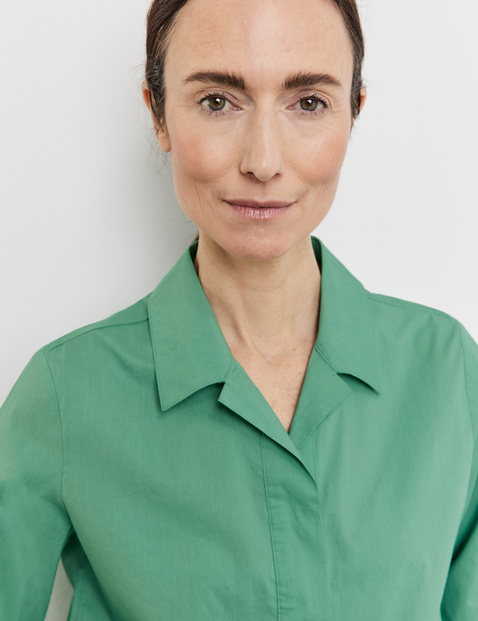 Casual linen dress with an inverted pleat in Green | GERRY WEBER image.