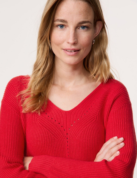 Jumper with openwork details