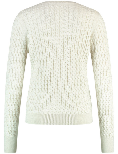 Sustainable knitted jumper with a cable knit pattern