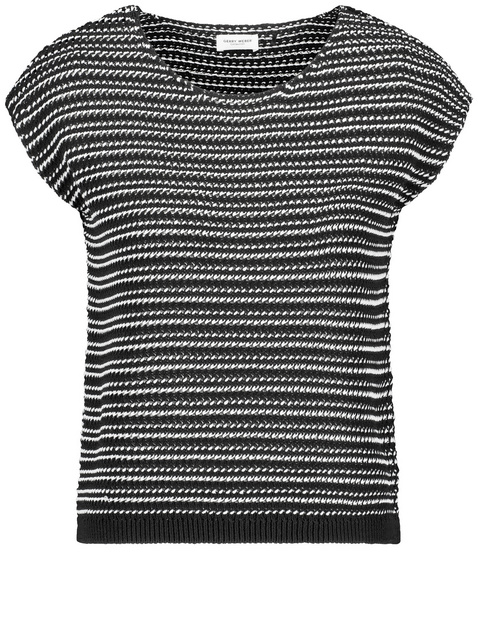 Striped sleeveless jumper in a textured knit