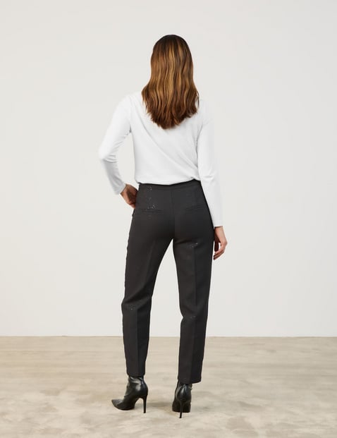 Elegant trousers with sequins