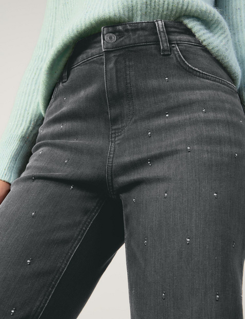 7/8 jeans with decorative rhinestones