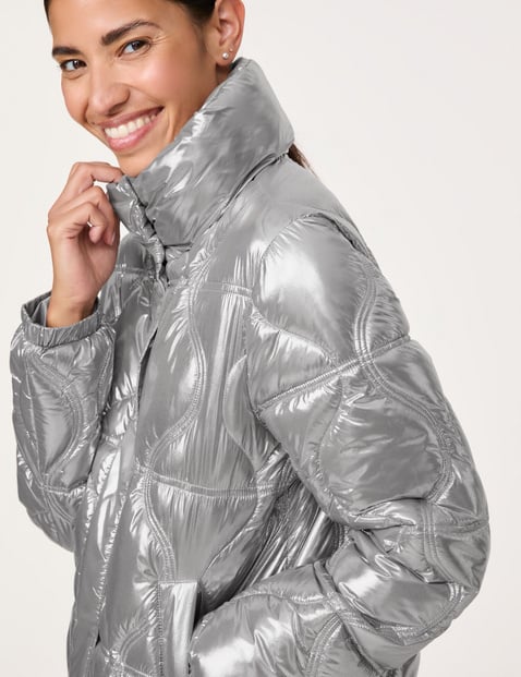 Outdoorjacke mit metallischem Finish