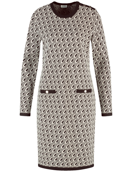 Elegant knitted dress with a jacquard pattern