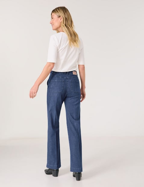 Wide-leg jeans with stretch for comfort