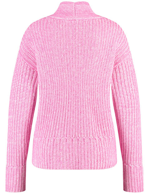 Knitted jumper with a stand-up collar