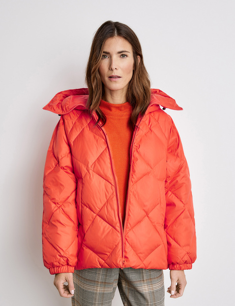 Outdoor jacket with modern diamond in | WEBER quilting Red GERRY