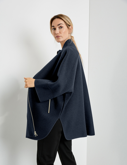 Cape with wool in | GERRY