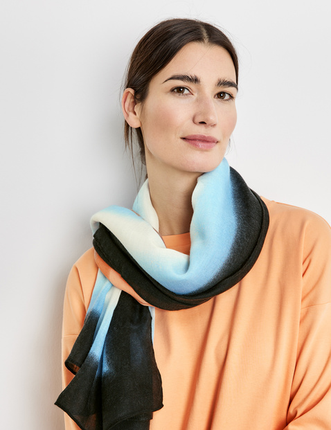 Geloofsbelijdenis omringen Bevriezen Sjaal met fijn kleurverloop in Multicolor | GERRY WEBER