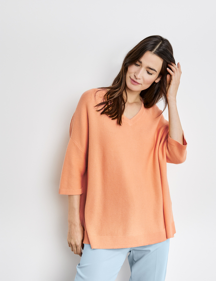 uniqlo orange jumper