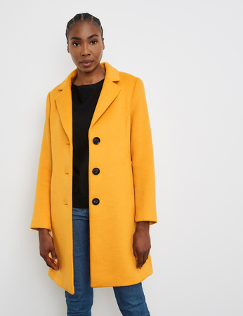 Short hot sale coat design