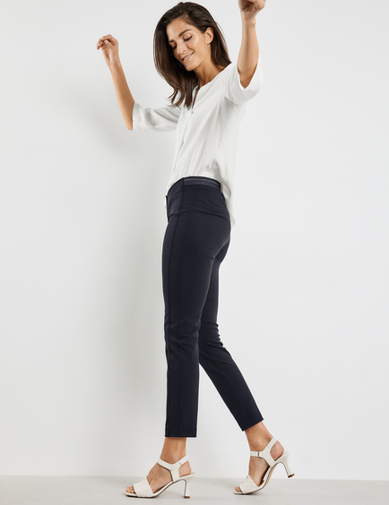 THEORY Cropped crepe slim-leg pants | THE OUTNET