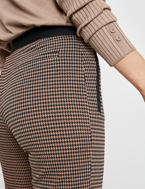 Trousers with gingham checks