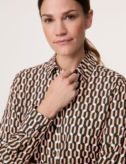 Gedessineerde blouse van duurzaam materiaal