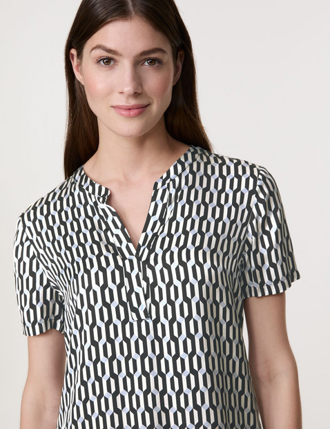 Patterned blouse top