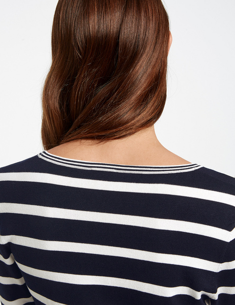 3/4-sleeve jumper with stripes