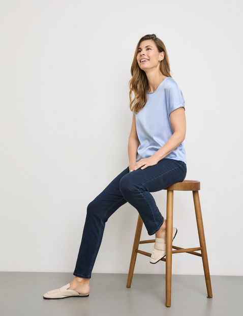 Shirt met korte mouwen van een materiaalmix