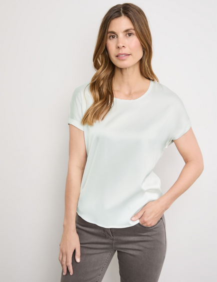 Shirt met korte mouwen van een materiaalmix